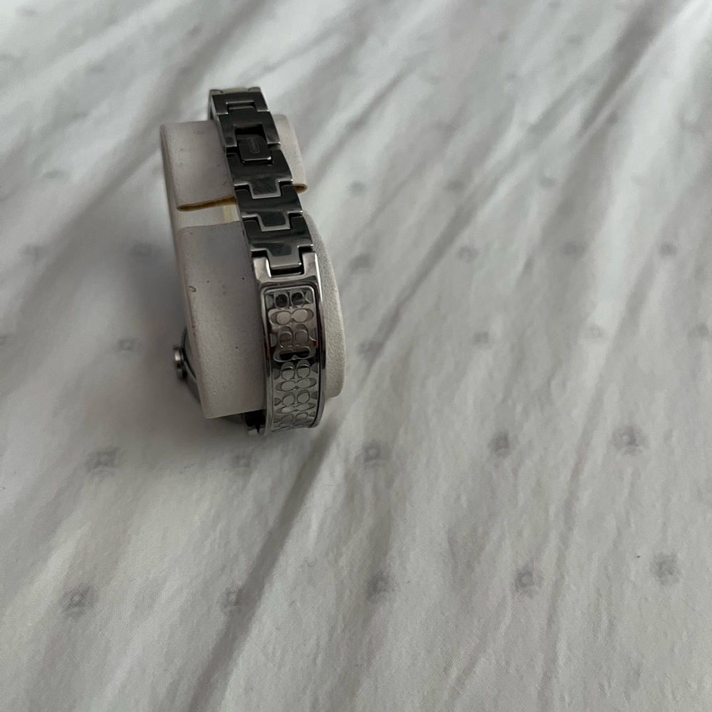 COACH Ladies Silver Watch - EUC - Picture 5 of 13